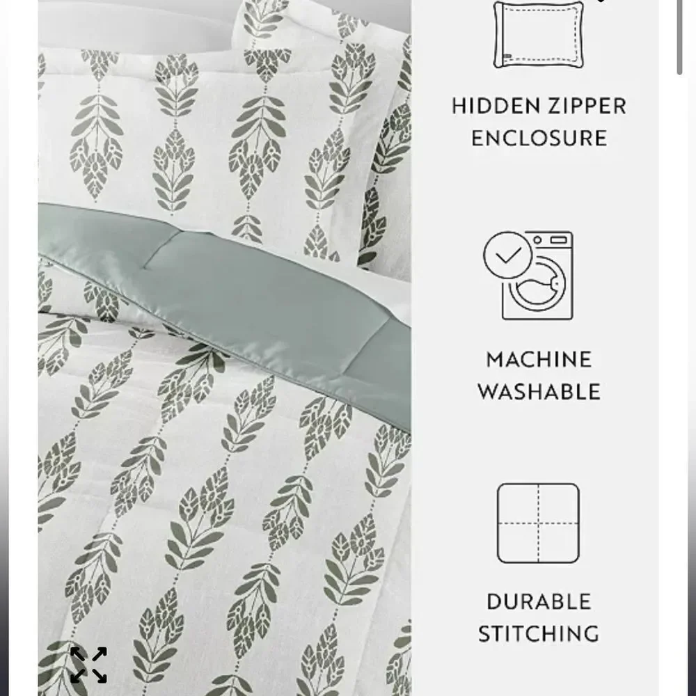 Folk Leaves 3-Piece Comforter Set, Full/Queen in Eucalyptus/White. NWT!